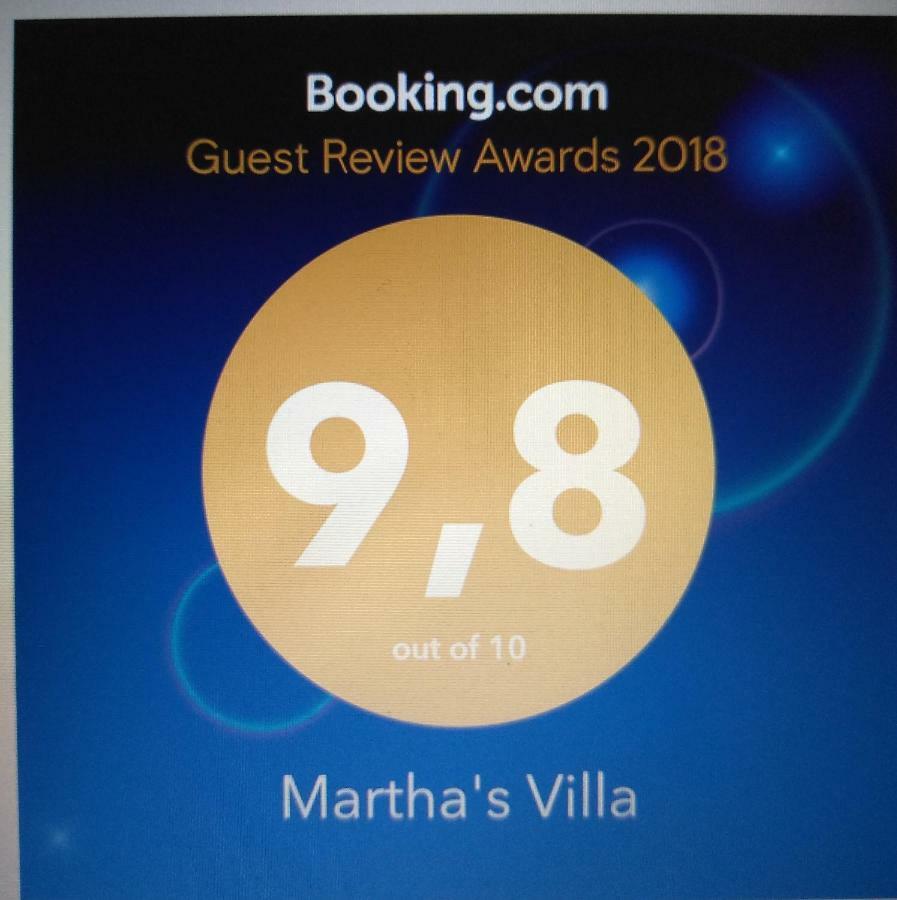 Martha'S Villa Nea Iraklitsa Luaran gambar